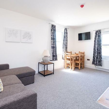Rowan - Three Tuns Apartments , Wickham Market - By Aldeburgh Coastal Cottages Pettistree Exterior foto