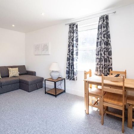 Rowan - Three Tuns Apartments , Wickham Market - By Aldeburgh Coastal Cottages Pettistree Exterior foto